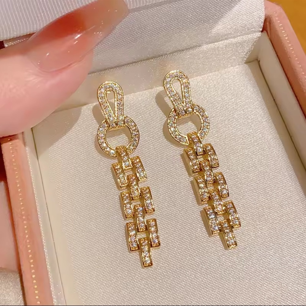Anthropologie Gold Chain Link Earrings